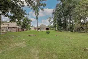 285 Rd 66121, Dayton, TX 77535 - Photo 36