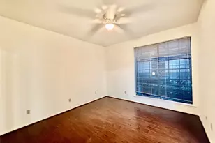 8055 Cambridge St, Houston, TX 77054 - Photo 10