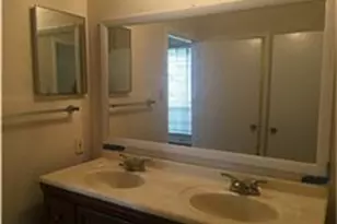 8055 Cambridge St, Houston, TX 77054 - Photo 8