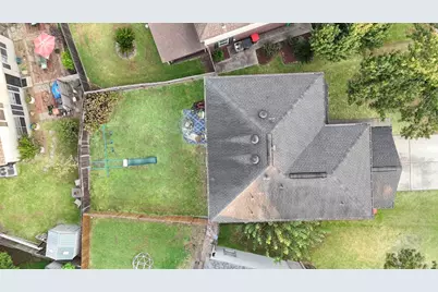 2322 Hadden Hollow Drive, Houston, TX 77067 - Photo 26