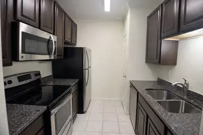 10049 Westpark Drive #111, Houston, TX 77042 - Photo 6