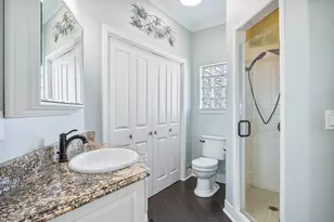 859 Gregory Ln, Crystal Beach, TX 77650 - Photo 36