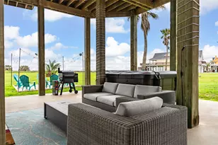 859 Gregory Ln, Crystal Beach, TX 77650 - Photo 12