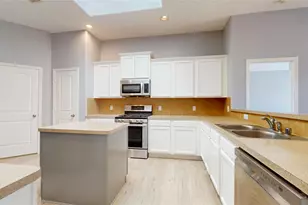 18322 Red Oak Manor Ln, Cypress, TX 77433 - Photo 16