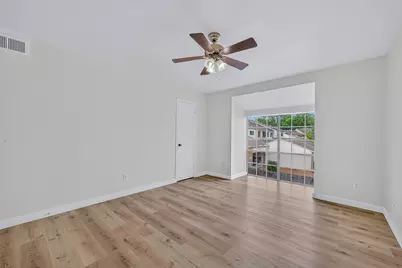 12633 Memorial Drive #216, Houston, TX 77024 - Photo 26