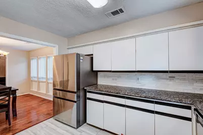 5503 Glenmere Lane, Spring, TX 77379 - Photo 14