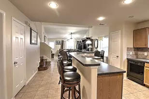 2227 Red Valley Dr, Houston, TX 77049 - Photo 4