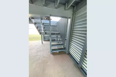 16614 Jamaica Beach Rd, Galveston, TX 77554 - Photo 38