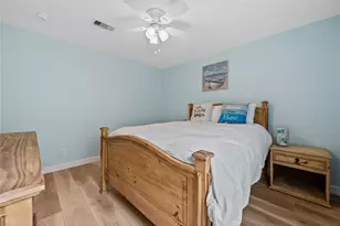 2811 Ave O 1/2, Galveston, TX 77550 - Photo 12