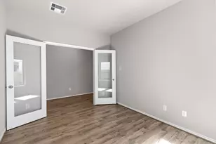 243 Navasota Narrows Wy, Conroe, TX 77304 - Photo 18