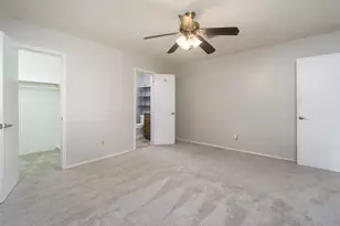 2119 Williamsburg Ct S, League City, TX 77573 - Photo 12