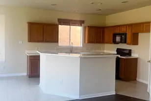 8411 Spotslyvania Ln, Houston, TX 77083 - Photo 6