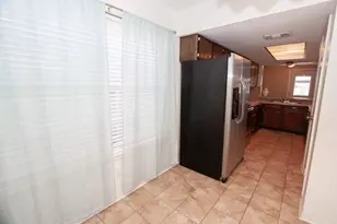 10103 Kirkwren Dr, Houston, TX 77089 - Photo 8