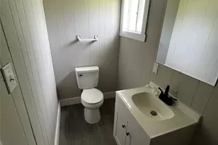 1337 W Procter St, Port Arthur, TX 77640 - Photo 8