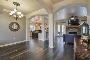 8536 Plum Grove Rd, Cleveland, TX 77327 - Photo 8