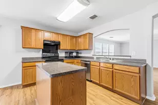 3050 Buttonball Dr, New Braunfels, TX 78130 - Photo 12