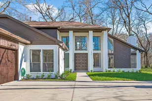 1627 S Hearthside Dr, Richmond, TX 77406 - Photo 1