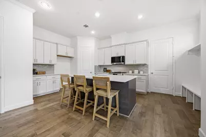 5405 Nolda Street, Houston, TX 77007 - Photo 2