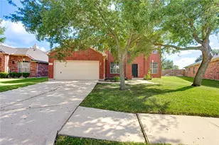 5527 Gatesprings Ln, Sugar Land, TX 77479 - Photo 2