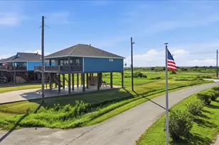 3303 Hidden Gold, Crystal Beach, TX 77650 - Photo 4