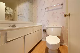 2209 S Braeswood Blvd, Houston, TX 77030 - Photo 8