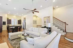 2049 Fannin Station N, Houston, TX 77045 - Photo 8