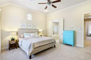2049 Fannin Station N, Houston, TX 77045 - Photo 10