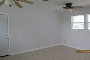 2207 N North Cleveland St, Dayton, TX 77535 - Photo 10