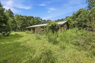 10572 Opal St, Beaumont, TX 77705 - Photo 16