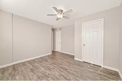 1529 Wirt Road #1, Houston, TX 77055 - Photo 8