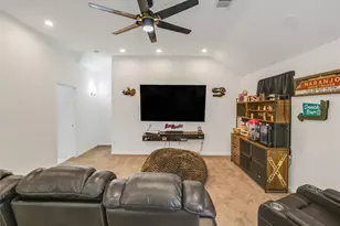 8610 Cichlid Ln, Cypress, TX 77433 - Photo 34