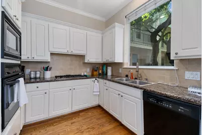 2427 Ralph Street, Houston, TX 77006 - Photo 6