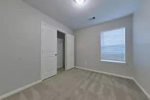 2322 Oyster Bay Ave, Texas City, TX 77568 - Photo 10
