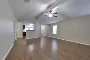 2322 Oyster Bay Ave, Texas City, TX 77568 - Photo 2