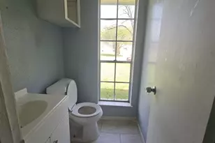 7623 Kellwood Dr, Houston, TX 77040 - Photo 10