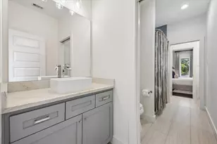 802 W 30th St, Houston, TX 77018 - Photo 28