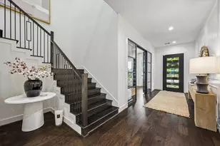 802 W 30th St, Houston, TX 77018 - Photo 8
