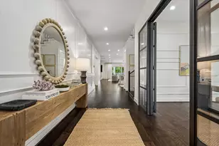 802 W 30th St, Houston, TX 77018 - Photo 6