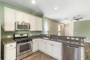 835 Coffee Mill Creek Ln, Rosenberg, TX 77471 - Photo 2
