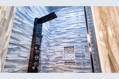 346 Timbercreek Drive, Lake Jackson, TX 77566 - Photo 24