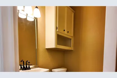 346 Timbercreek Drive, Lake Jackson, TX 77566 - Photo 16