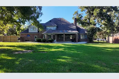 346 Timbercreek Drive, Lake Jackson, TX 77566 - Photo 36