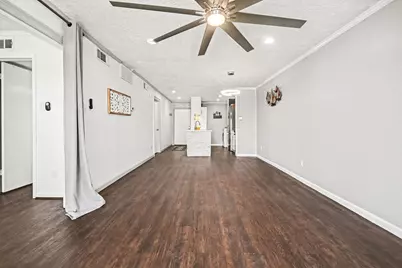 307 Yacht Club Lane #307, El Lago, TX 77586 - Photo 12