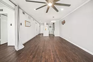 307 Yacht Club Ln, El Lago, TX 77586 - Photo 12