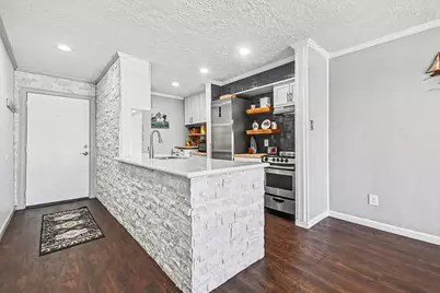 307 Yacht Club Lane #307, El Lago, TX 77586 - Photo 4