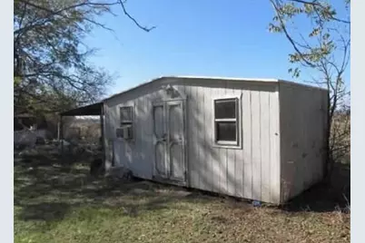 224 S Caddo Street, Lipan, TX 76462 - Photo 4