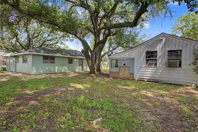 2337 Pearland Avenue, Pearland, TX 77581 - Photo 24