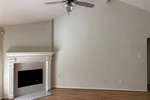 3526 Glenhill Dr, Pearland, TX 77584 - Photo 12