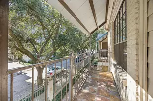 2700 Revere St, Houston, TX 77098 - Photo 14