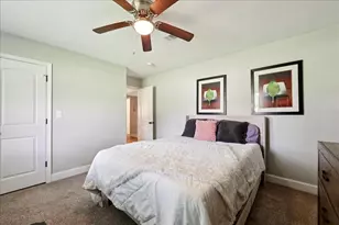 13525 Leaning Oaks Dr, Beaumont, TX 77713 - Photo 28